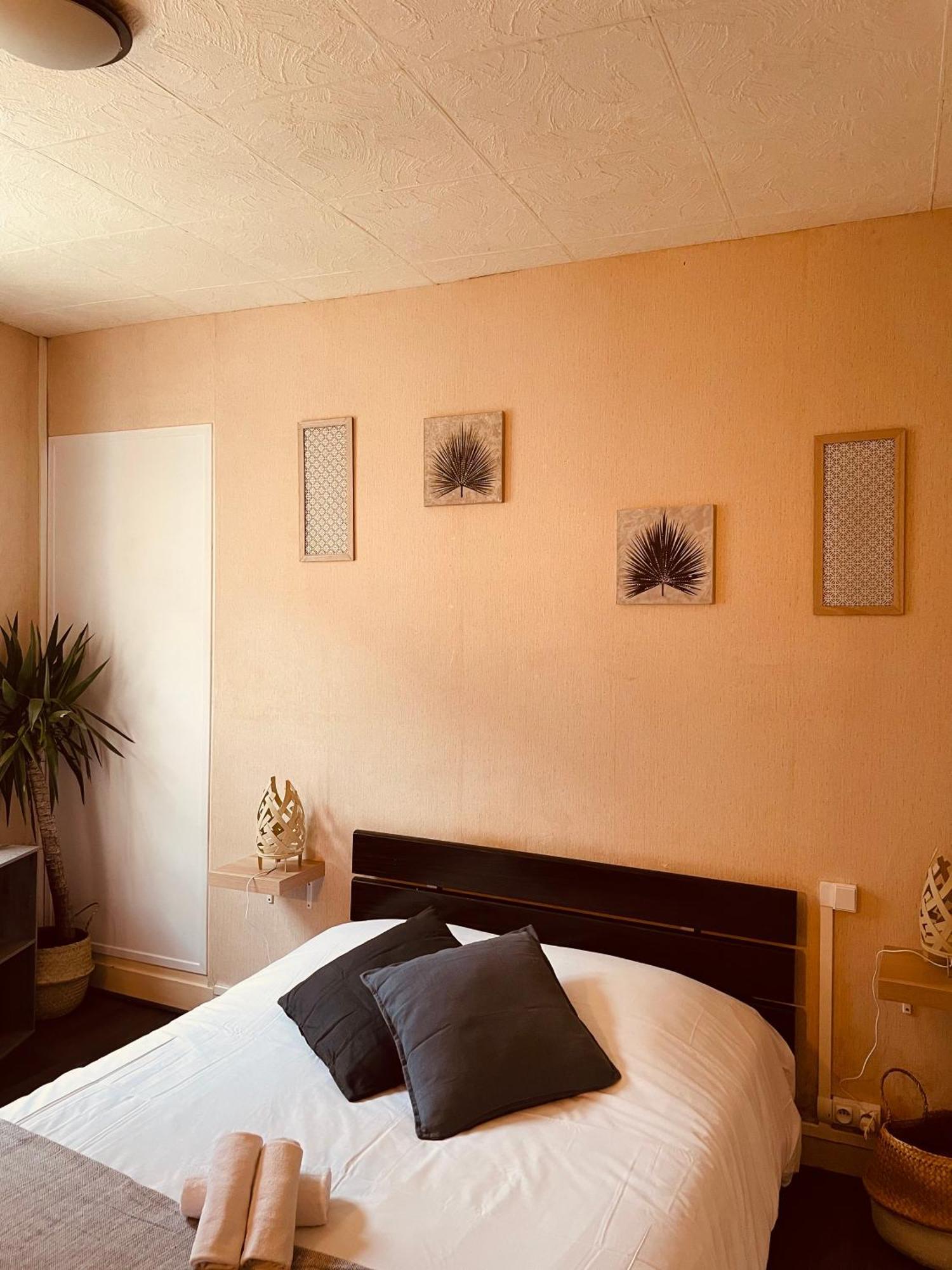 Bar Du Marche - Hotel - Restaurant Langeais Eksteriør billede